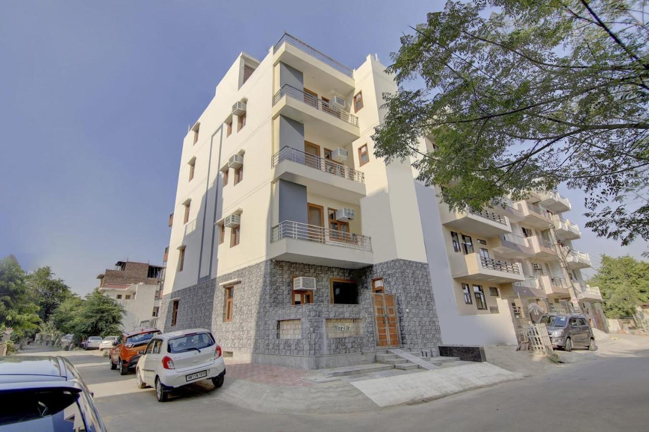 Collection O City Near Prem Mandir غورغاون المظهر الخارجي الصورة